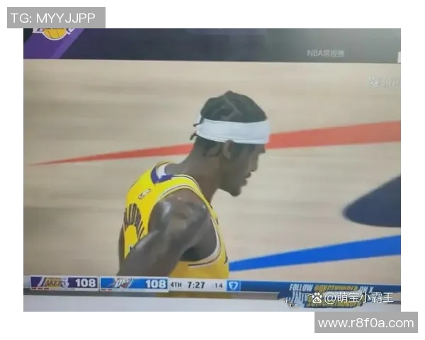 雷迪克场边怒喷裁判情绪失控被判技术犯规恐将面临罚款